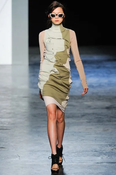 Look 24